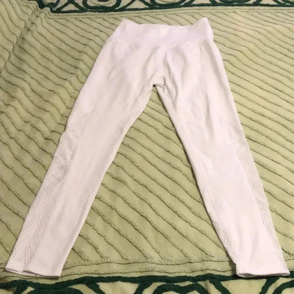 Beyond Yoga White High-Waist Leggings with Mesh Panels